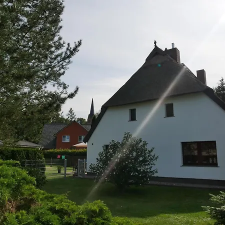 Juule In Ruhiger Lage, Terrasse, Wlan Holiday home